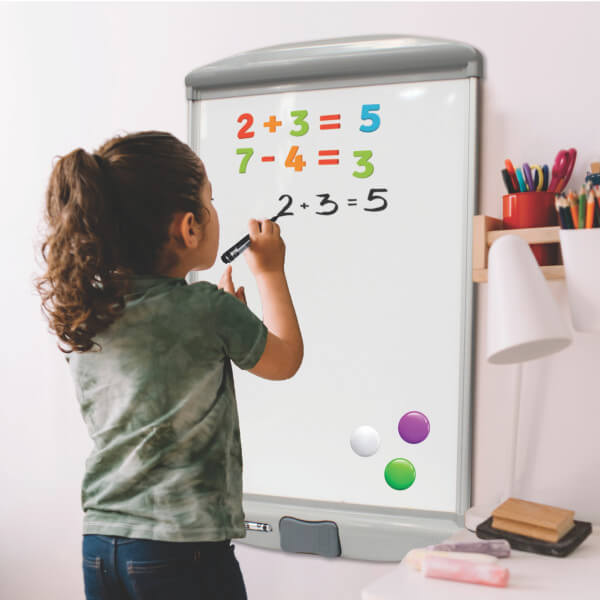 Parrot Slimline Magnetic Whiteboard 600x450mm Retail Pack BD1120A Parrot BD1120A Slimline Magnetic Whiteboard 600x450mm Retail Pack with integrated marker holder