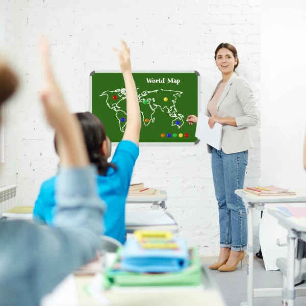 PARROT Chalk Board Magnetic 600 X 450mm PARROT Chalk Board Magnetic 600 X 450mm