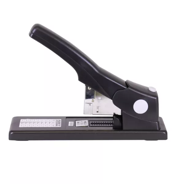 PARROT 200 Sheet Heavy Duty Stapler Side Angle Side angle of PARROT black heavy duty stapler for up to 200 sheets